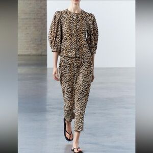 NWT Zara animal print pants